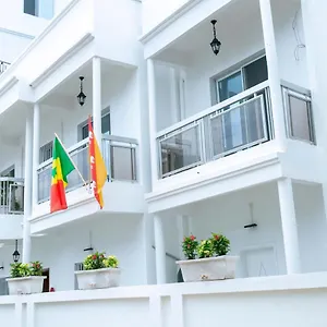 https://jpad.hotelsdakar.com